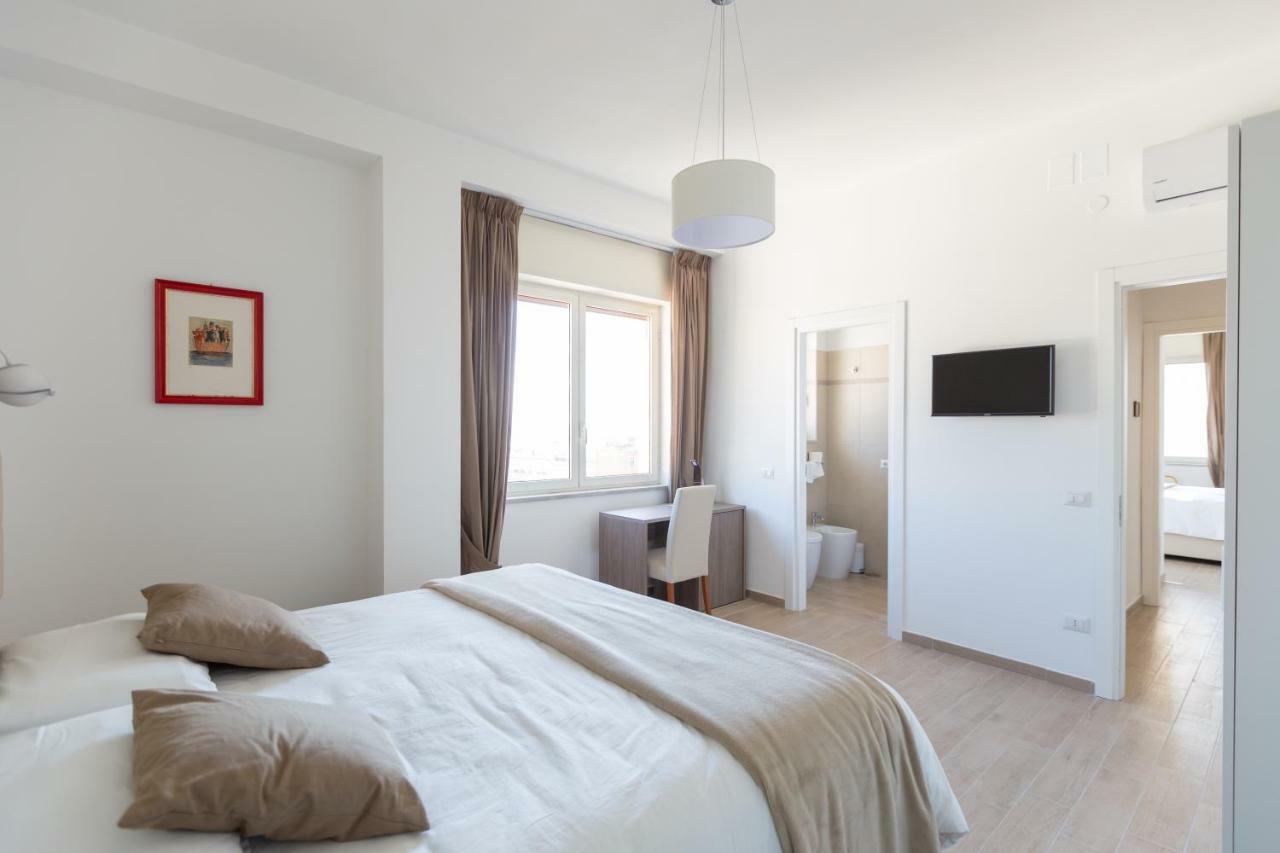 לינה וארוחת בוקר נאפולי Mergellina Relais מראה חיצוני תמונה
