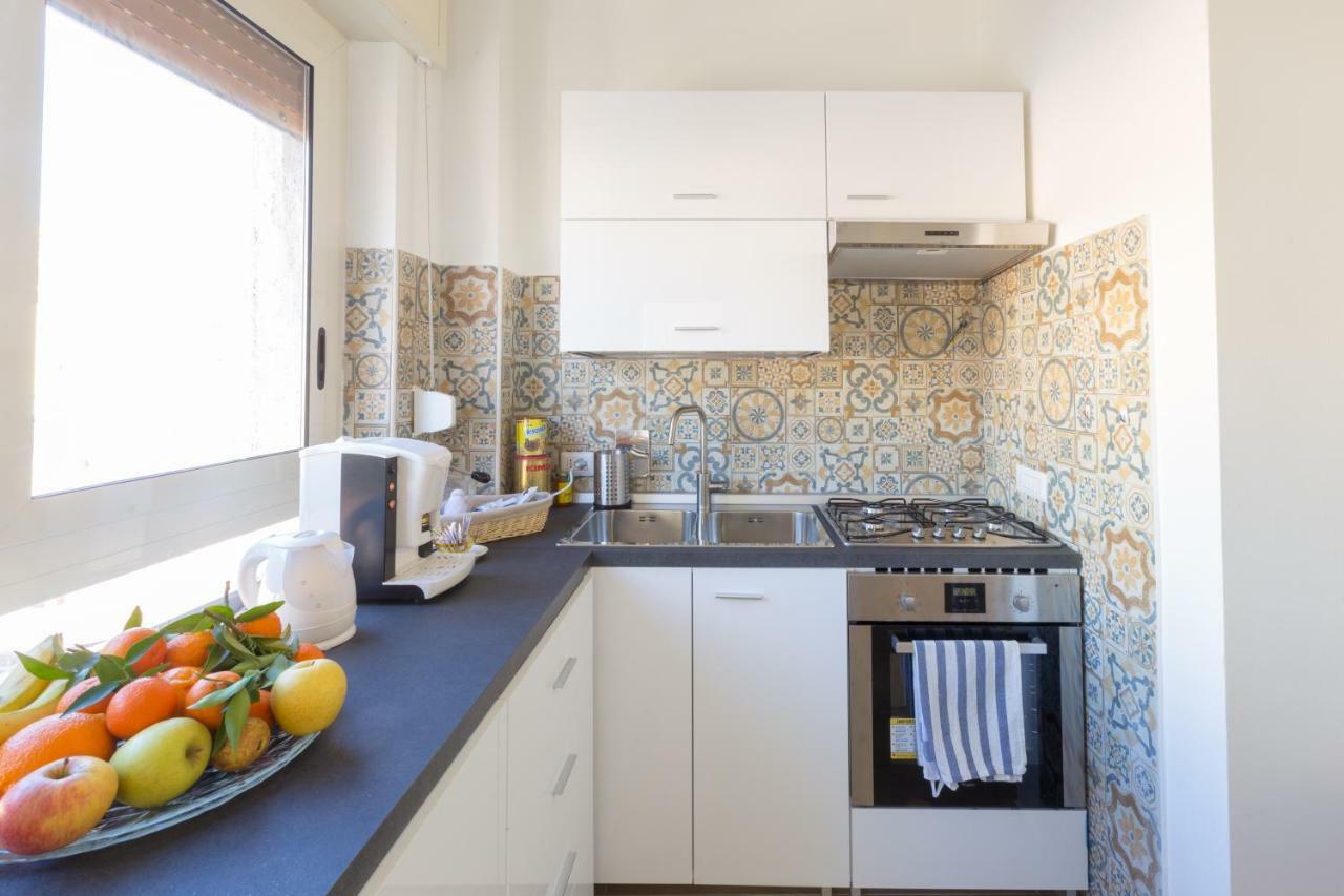 לינה וארוחת בוקר נאפולי Mergellina Relais מראה חיצוני תמונה